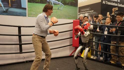 美國消費電子展上的中國機器人