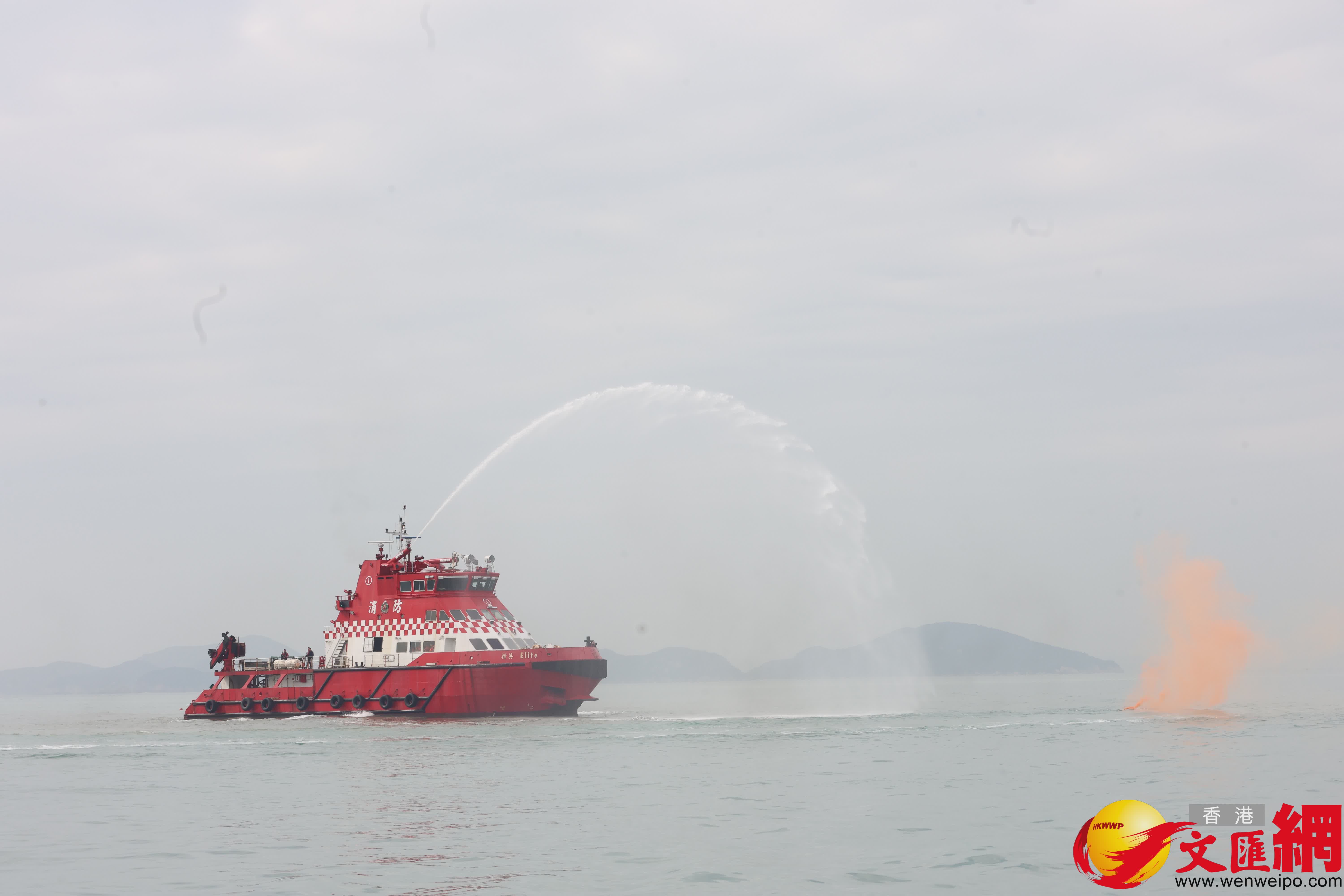 民航處聯同多個部門及解放軍駐港部隊進行搜索救援演練。（香港文匯報記者 萬霜靈 攝）