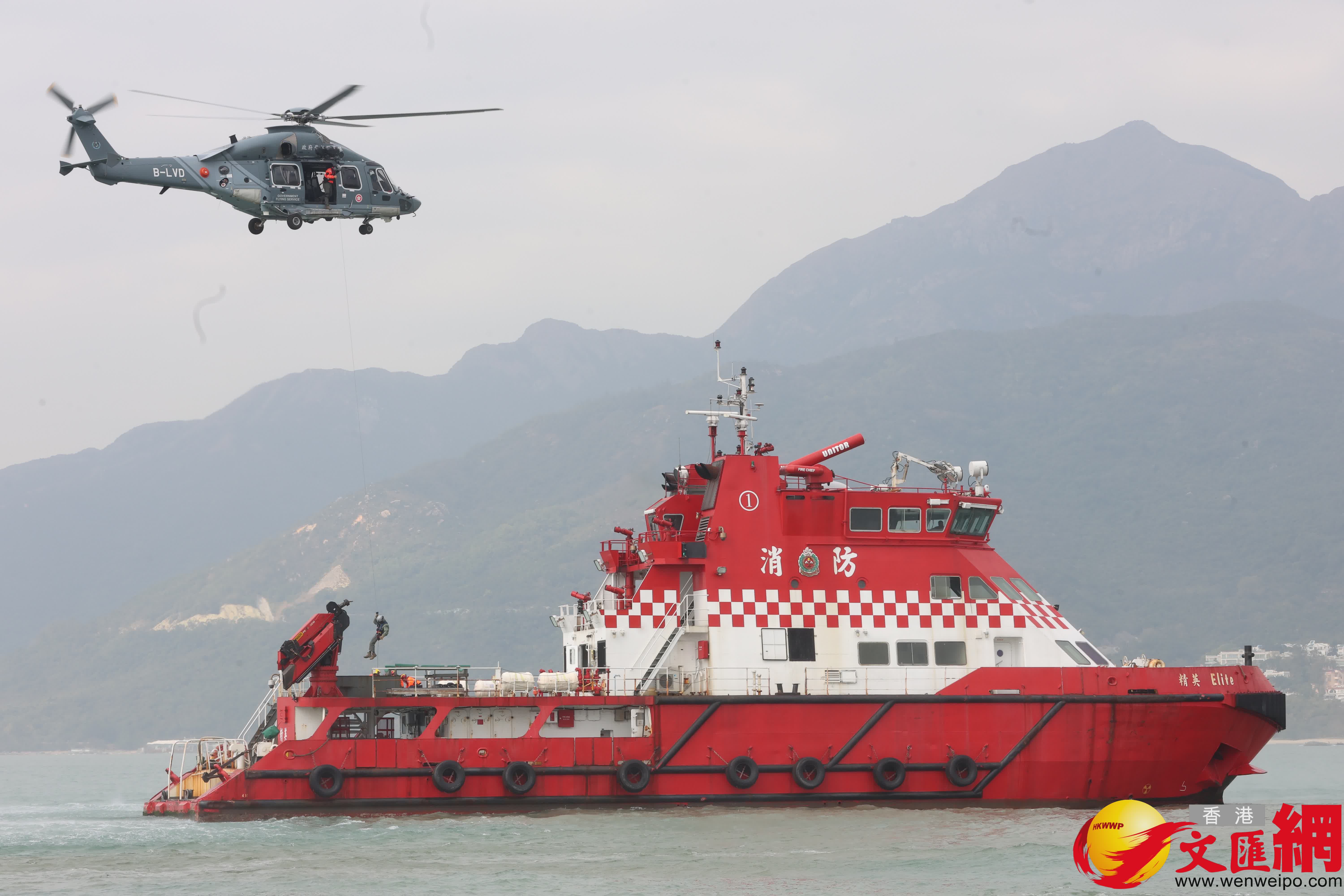 民航處聯同多個部門及解放軍駐港部隊進行搜索救援演練。（香港文匯報記者 萬霜靈 攝）