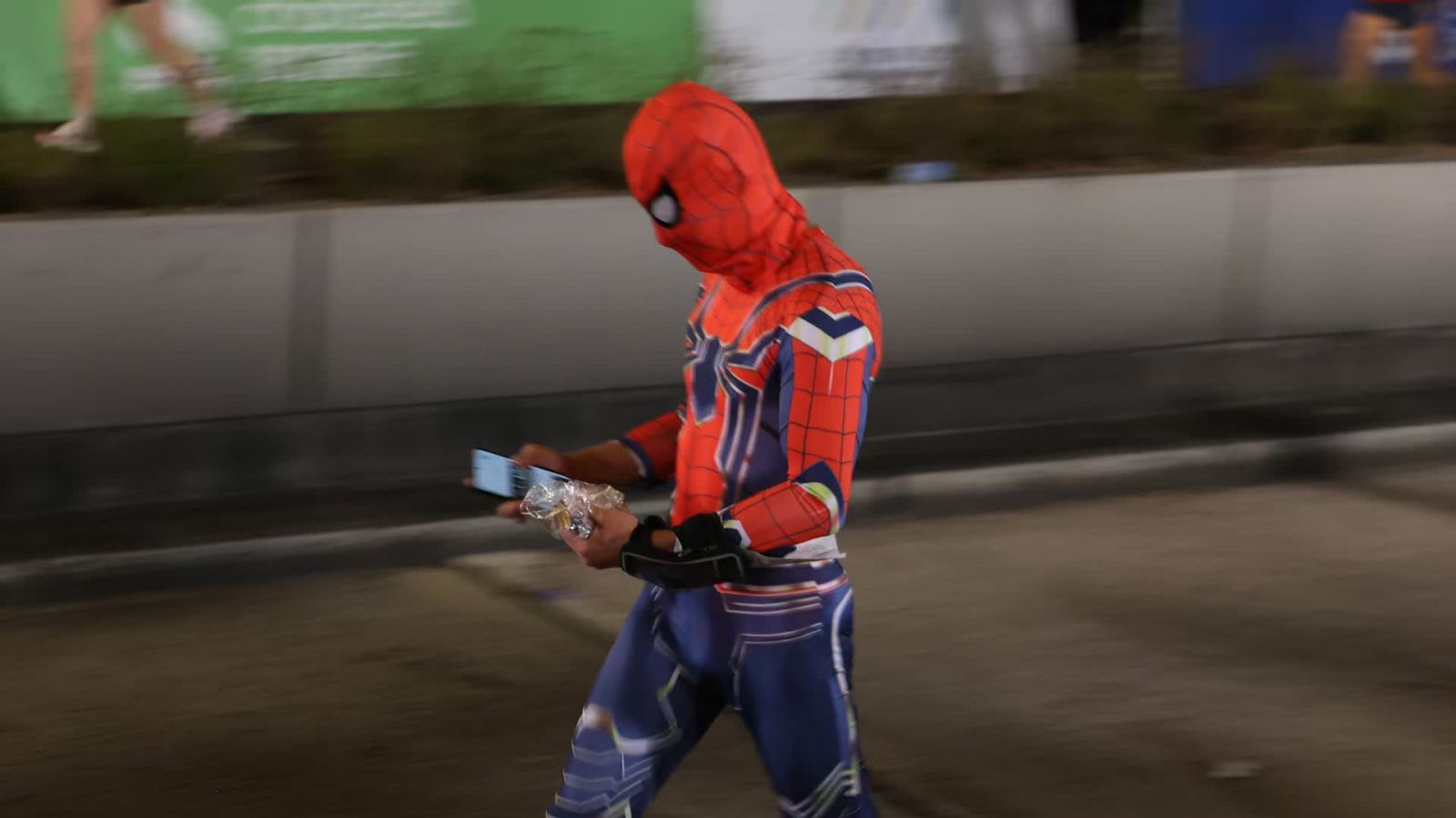 渣馬開跑！「蜘蛛俠」助陣