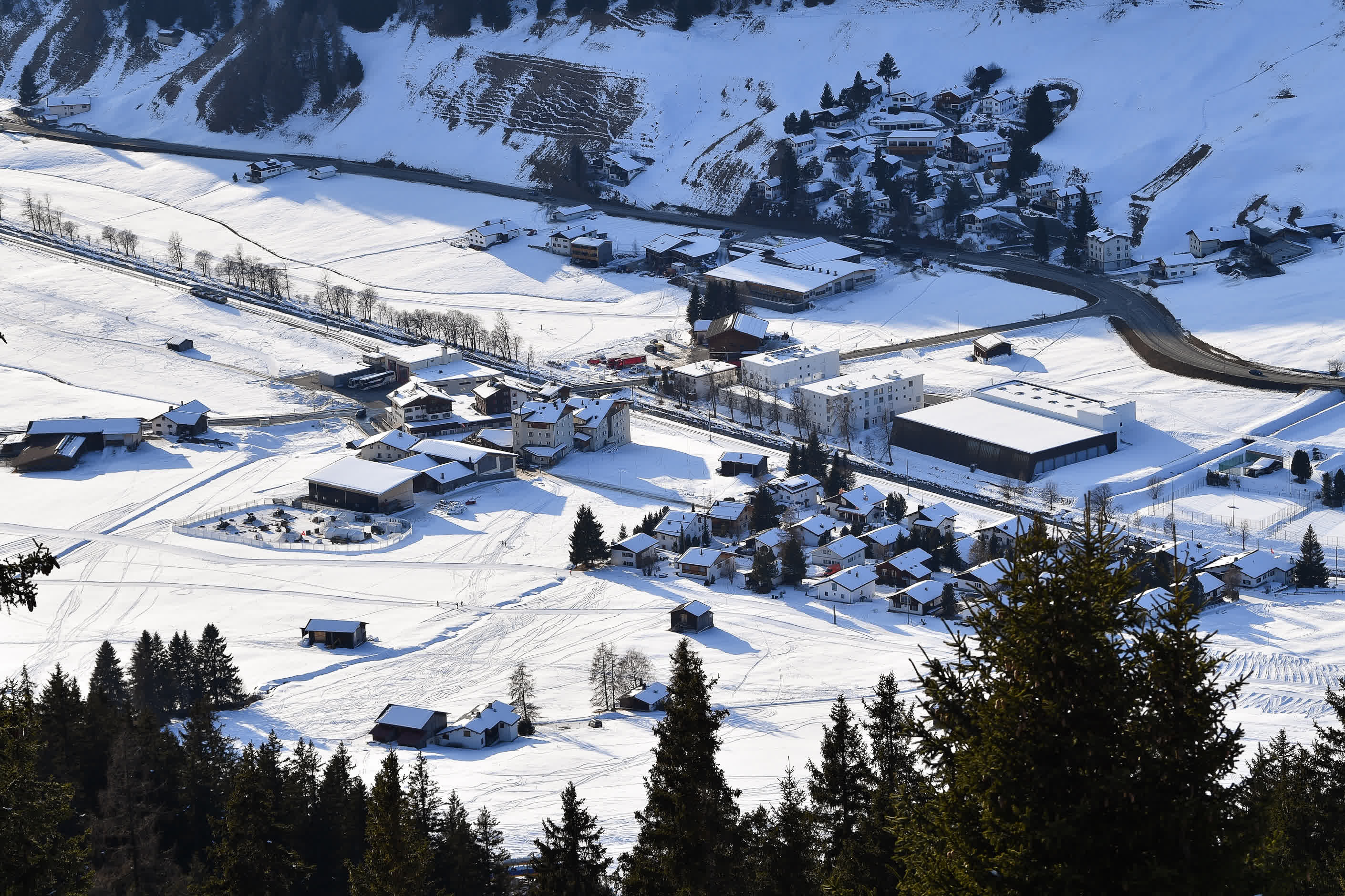 這是1月18日在瑞士達沃斯拍攝的冬季達沃斯小鎮。（新華社）