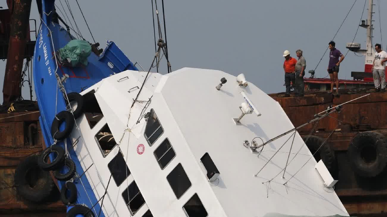 南丫海難死因研訊 死因庭裁定39名死難者「非法被殺」