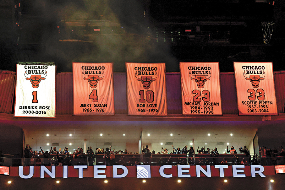 公牛退役戴歷克羅斯球衣 米高佐敦勒邦佔士拍片致敬