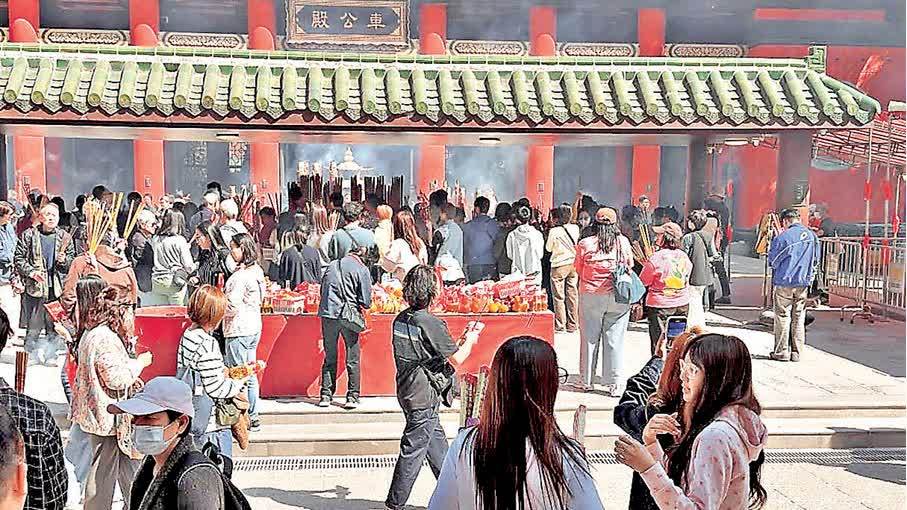 Lisa朝聖引爆熱搜！沙田車公廟拜的竟然不是車公？