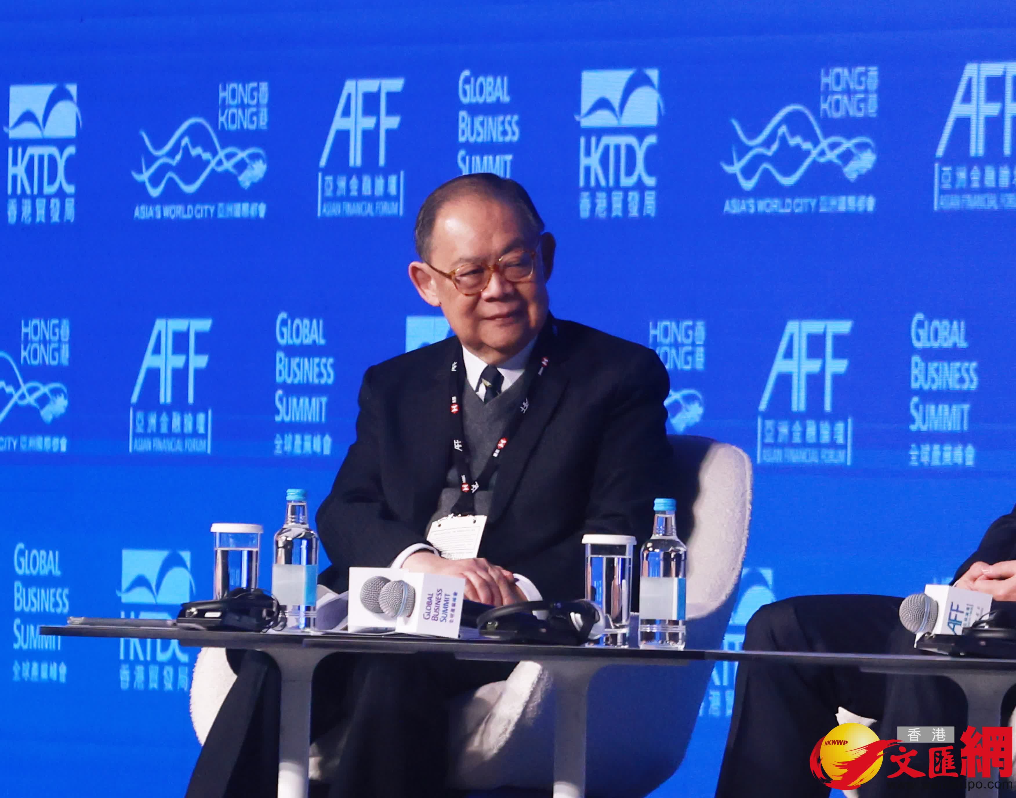 諸立力先生, SBS, CBE，董事長兼首席執行官。（香港文匯報記者 郭木又 攝）