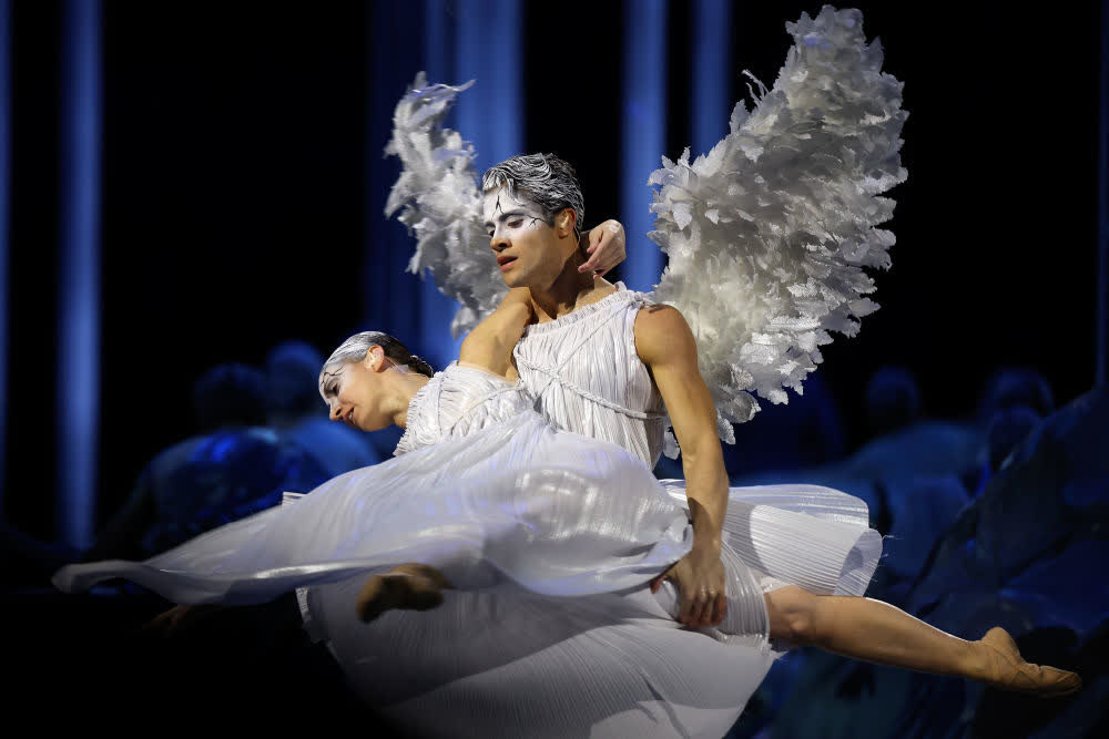 這是開幕式上的演出。（來源：新華社）