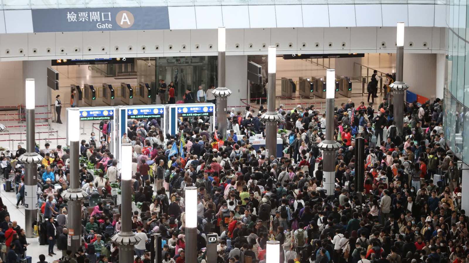 春節期間預計約1138萬人次進出香港