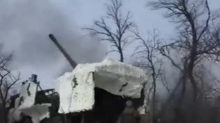 （有片）俄稱打擊烏能源設施　烏稱打擊俄軍火庫