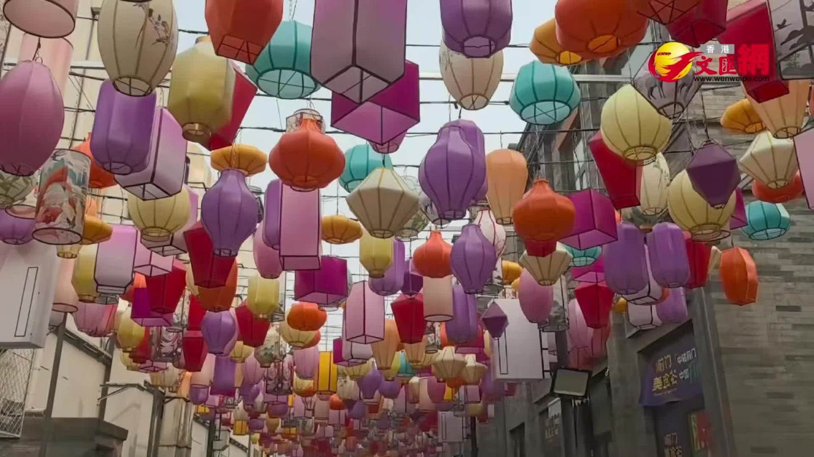 （有片）北京元宵： 前門琉璃廠燈展璀璨