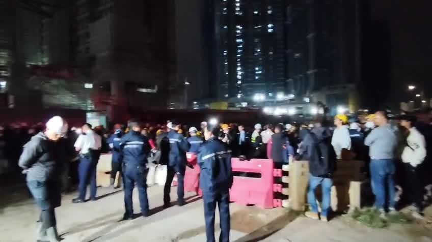 (有片)上水古洞地盤火警冒大量濃煙 130人疏散無人傷