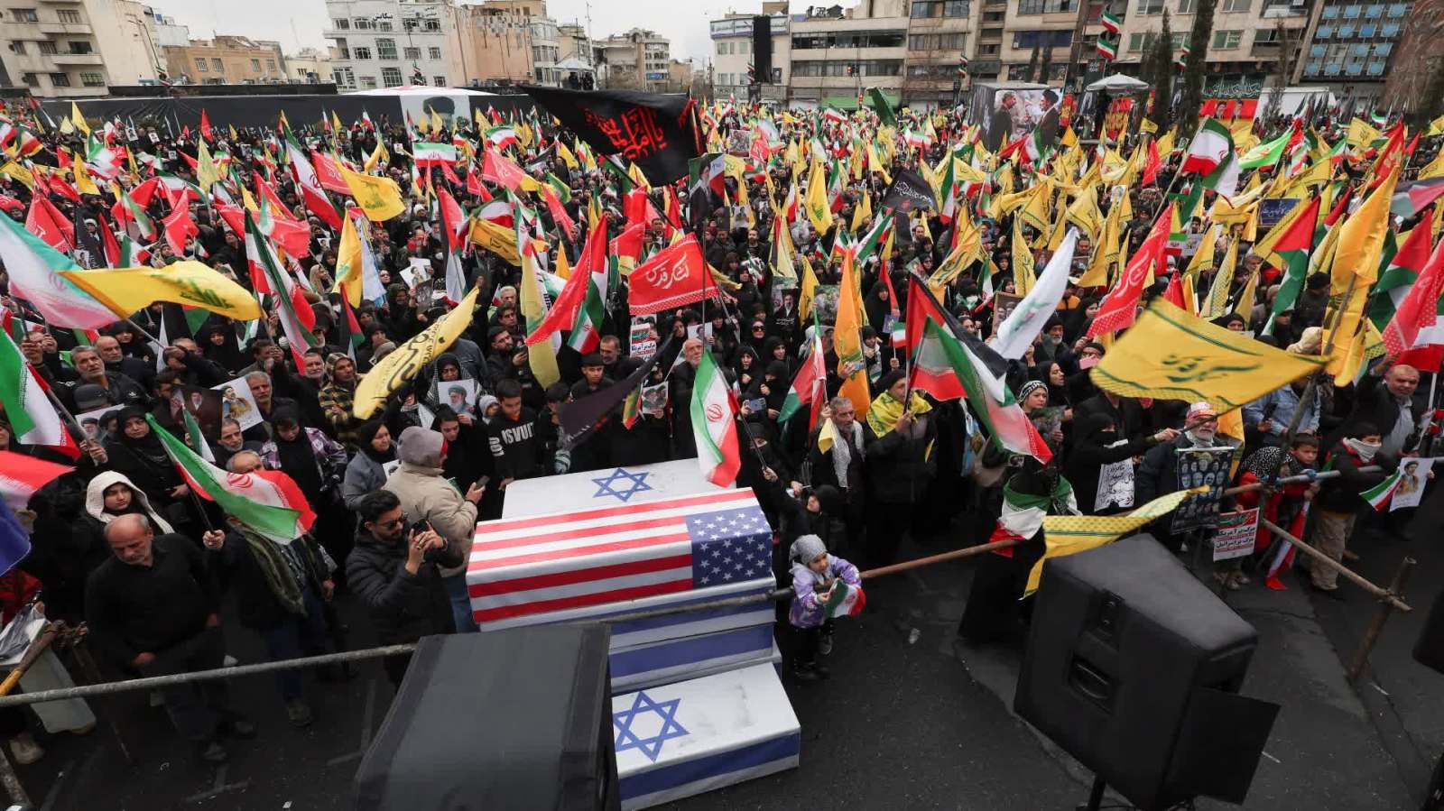 伊朗首都集會現場附近發生巨大爆炸　多名高官在場