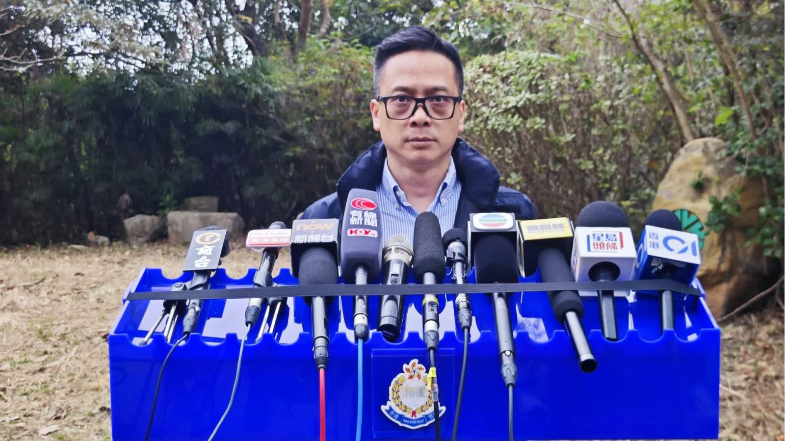 葵涌警員開槍│（有片）警方講述案件 強調向疑犯開槍決定不容易