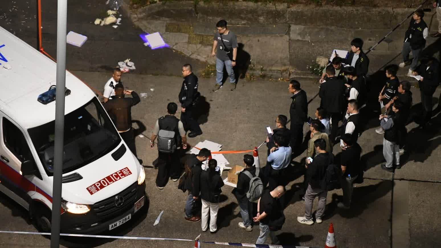 葵涌男子持刀街頭徘徊 警員到場遇襲開槍制服