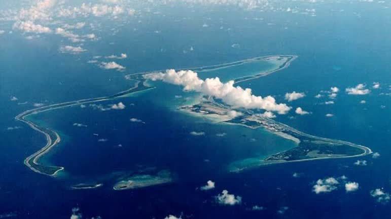 伊朗首射中程導彈　襲4000公里外印度洋美英聯合基地