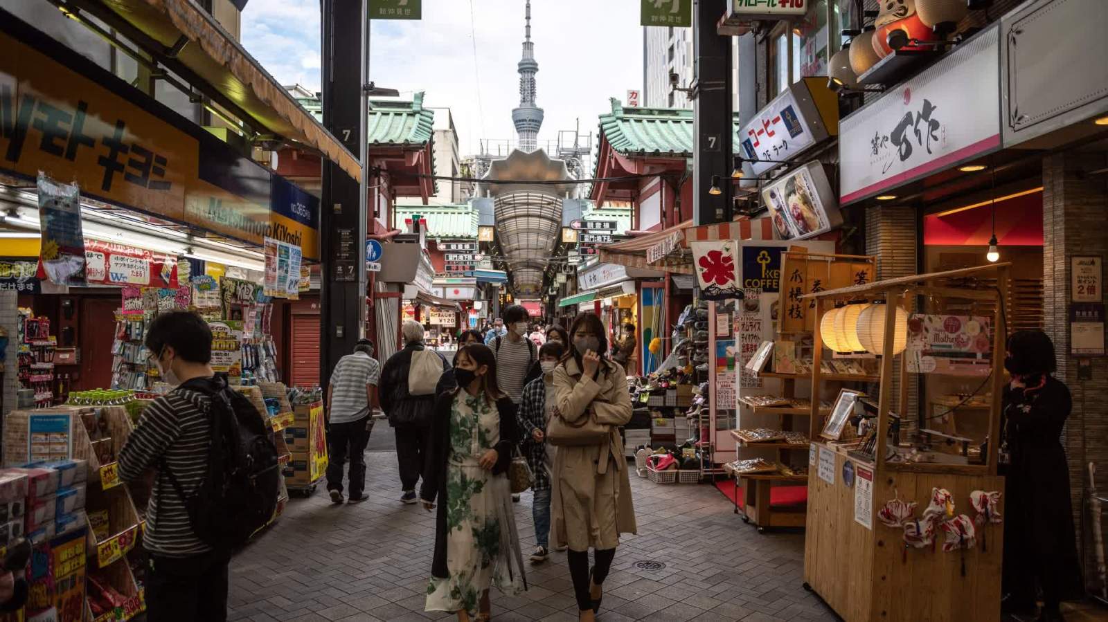 不法之徒持刀強闖中國大使館　日本網友：警惕扭曲的教育造成嚴重問題