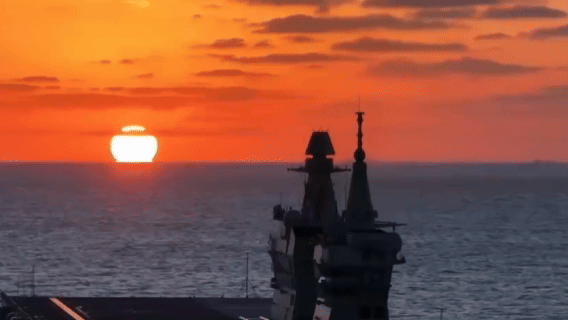 （有片）可彈射大型高隱身無人機　揭秘四川艦「拳頭」力量