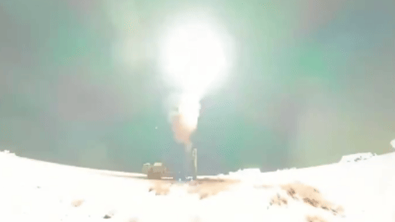 （有片）特殊視角解鎖！360度看導彈追擊畫面