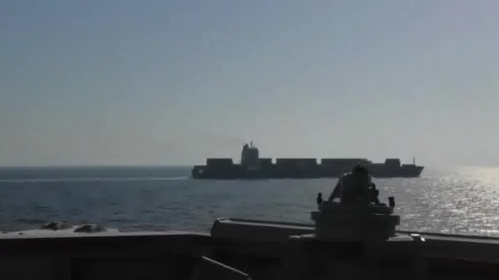 美軍向伊朗商船開火 視頻公布 伊朗軍方威脅報復