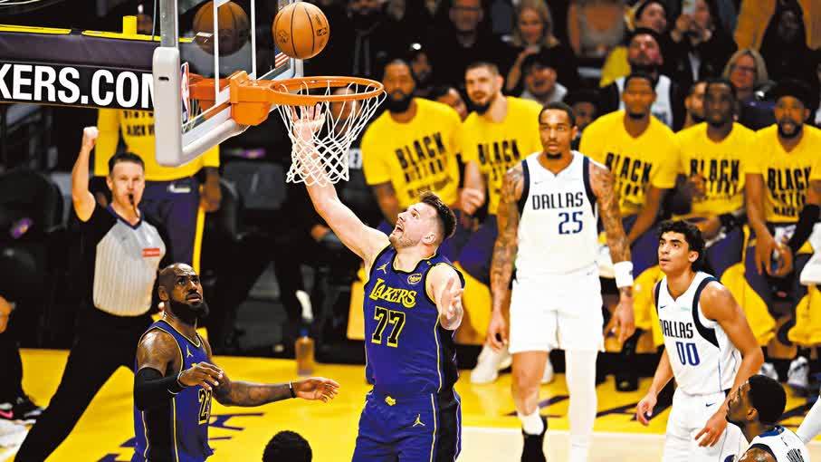 政府停止推進籃球博彩　李家超：支持民青局嚴肅審視相關風險