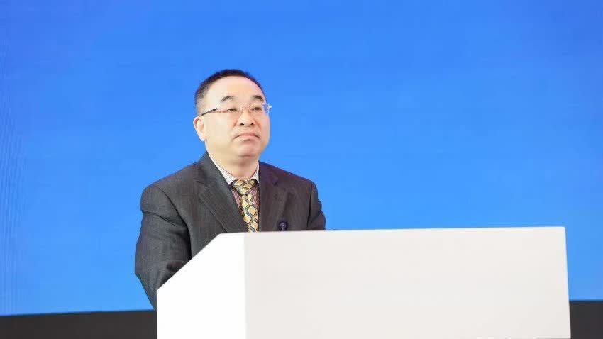 國務院：王文靈被免職