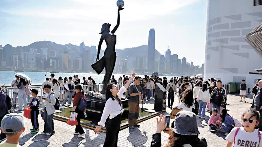 五一黃金周 | 98萬內地客將湧入香港　酒店訂房率已超九成