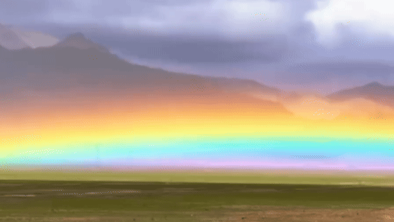 （有片）見者好運！網友在西藏拍到絕美「貼地彩虹」