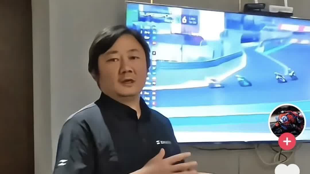 （有片）因機械故障　張雪機車車手退賽