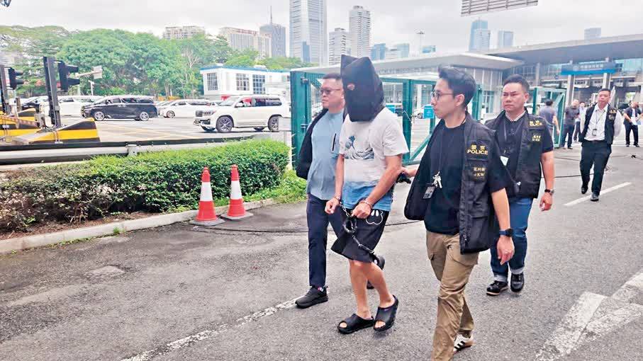 1999年女報販謀殺案又一疑犯深圳落網　已移送返港今日提堂