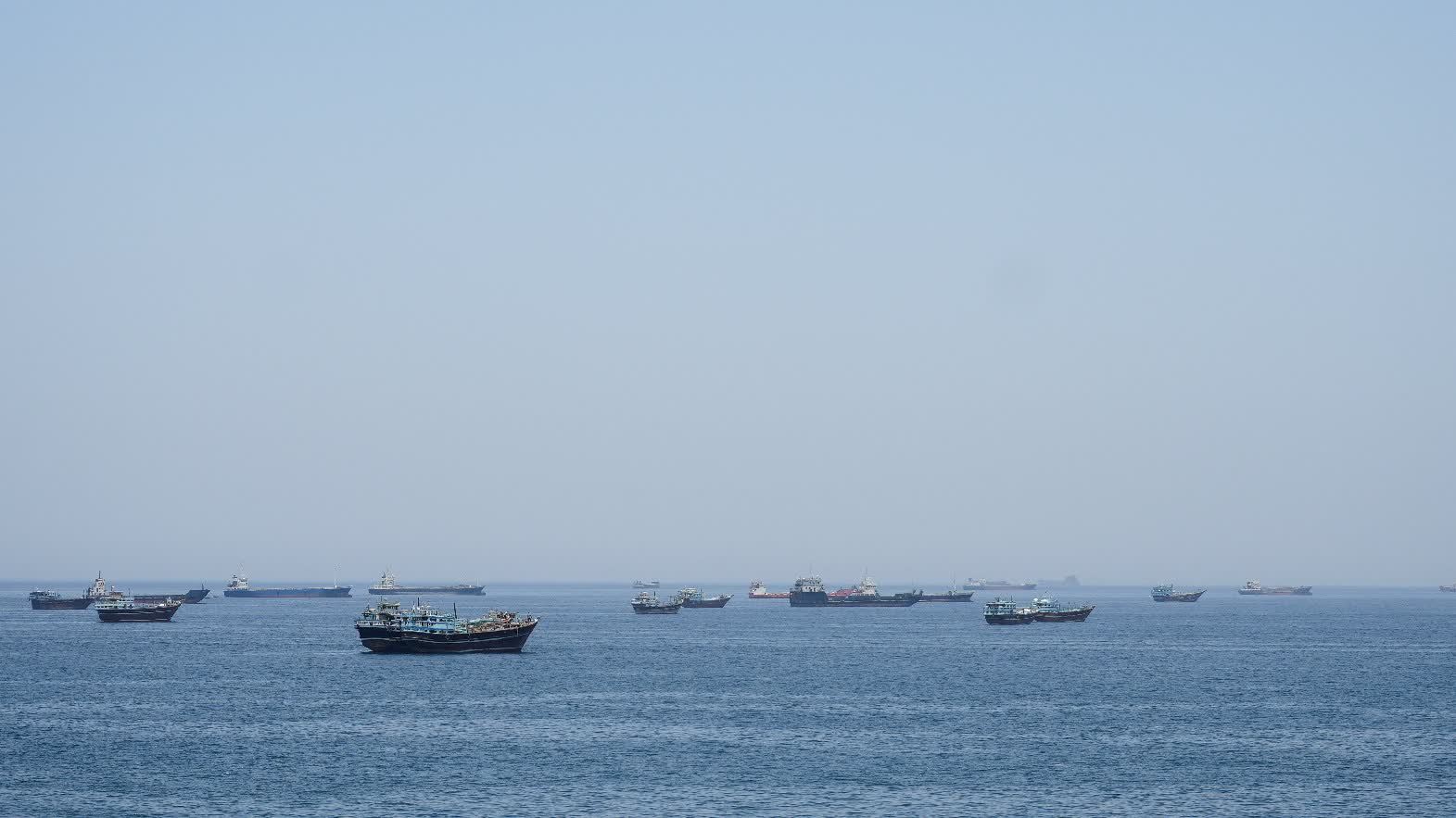 伊朗再次稱霍爾木茲海峽暫時關閉