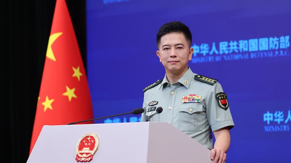 國防部第十任新聞發言人陳曦首次亮相