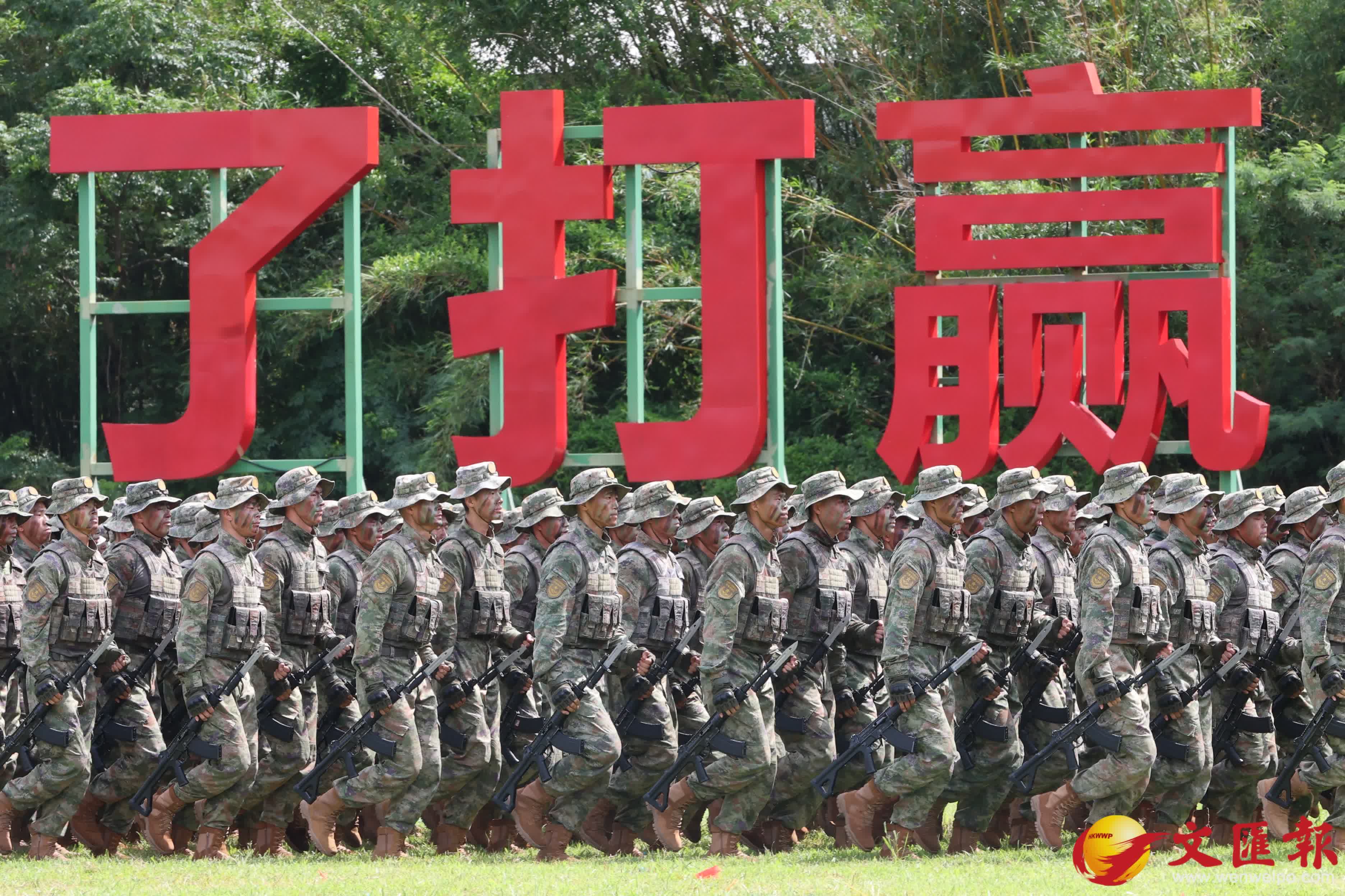 石崗軍營舉行開放日活動。（香港文匯報記者萬霜靈 攝）