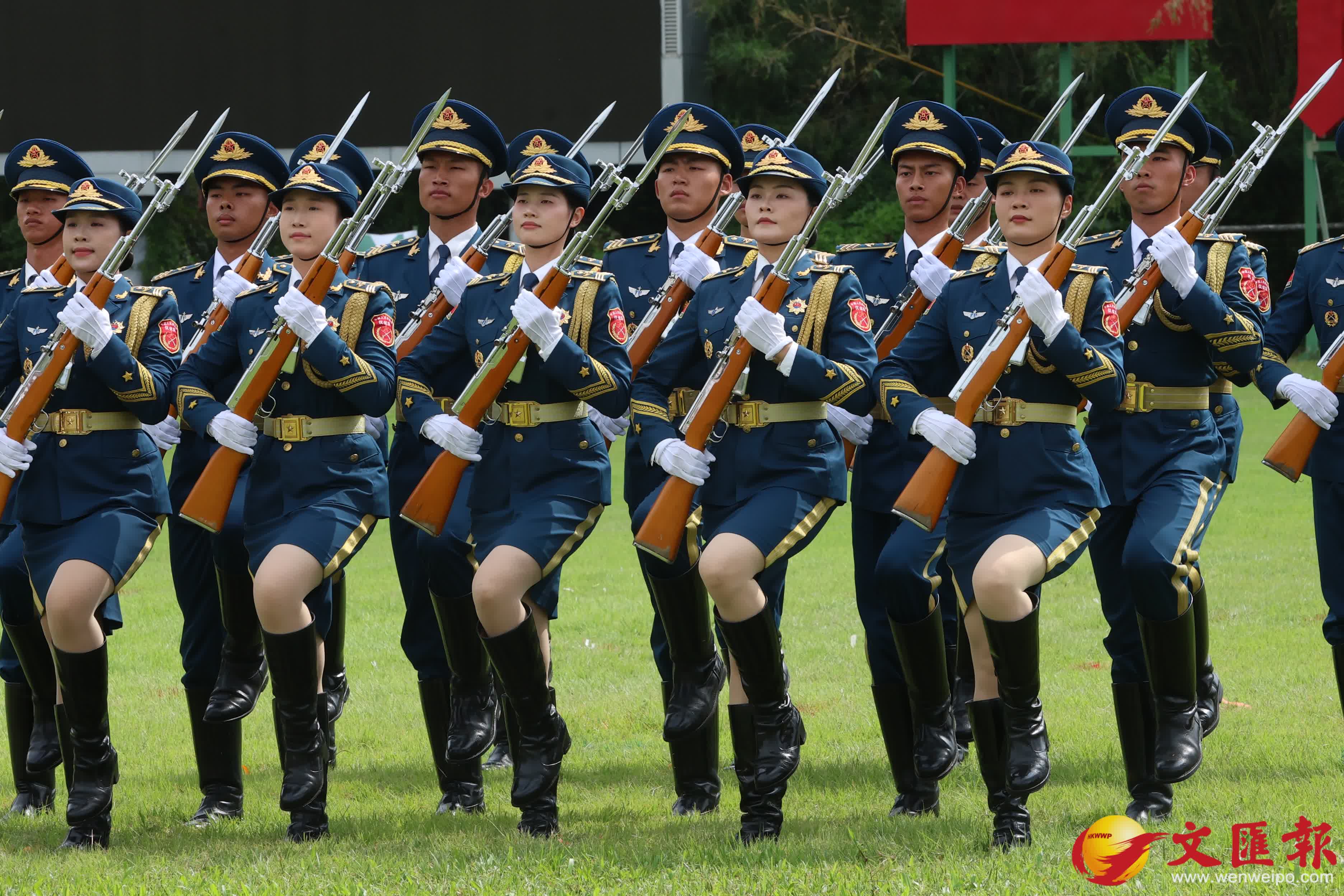 石崗軍營舉行開放日活動。（香港文匯報記者萬霜靈 攝）