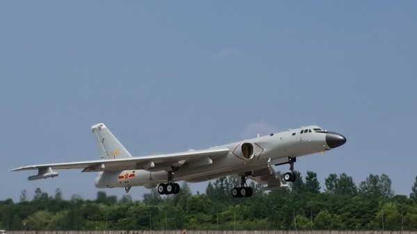 轟-6K、圖-95共同飛越宮古海峽　專家詳解中俄巡航編隊細節