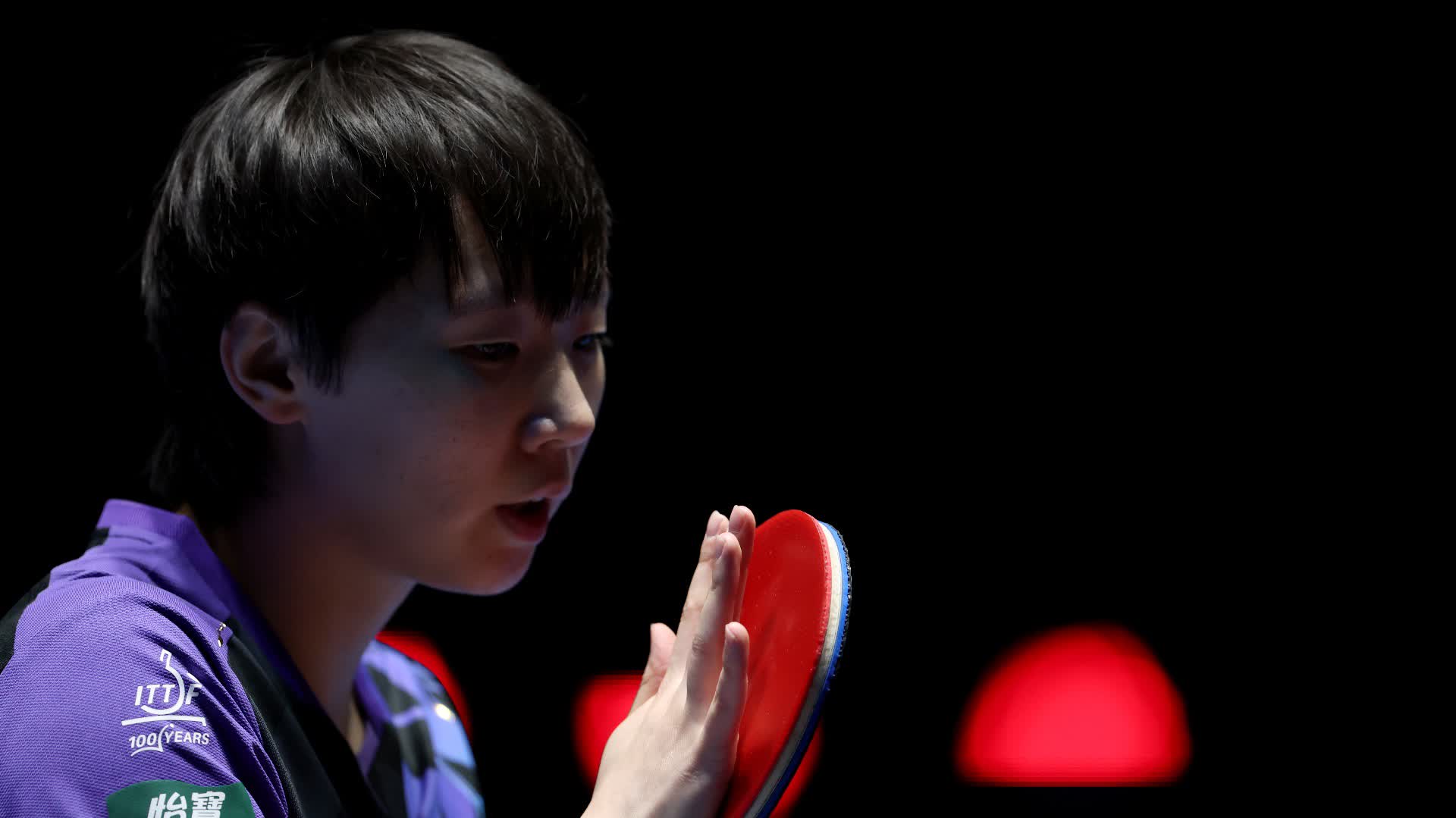 （有片）WTT美國大滿貫｜王曼昱首戰3-0！賽後透露：場地還在適應中