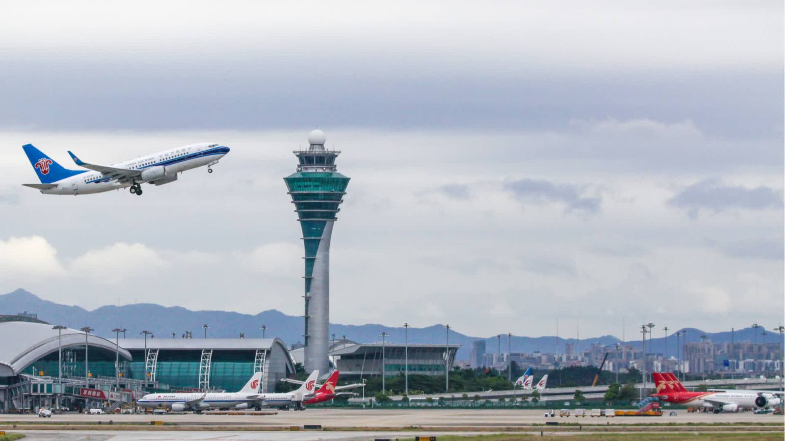 受天氣影響　白雲機場啟動航班大面積延誤藍色響應