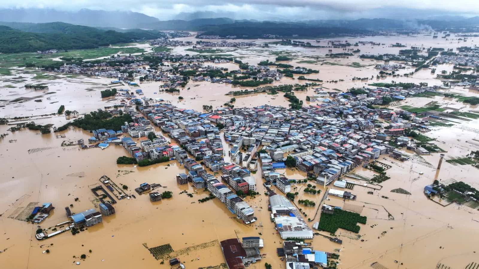 五預警齊發！廣西等地有大暴雨、特大暴雨、10級以上雷暴大風