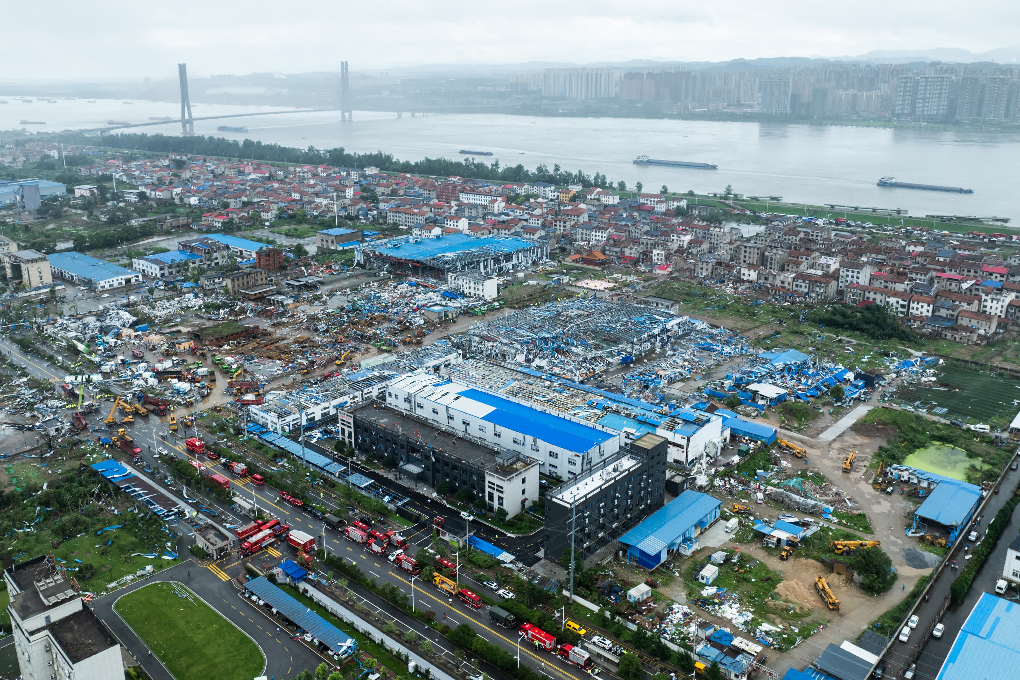 這是7月7日在湖北省黃岡市黃州區拍攝的受災現場。（新華社）