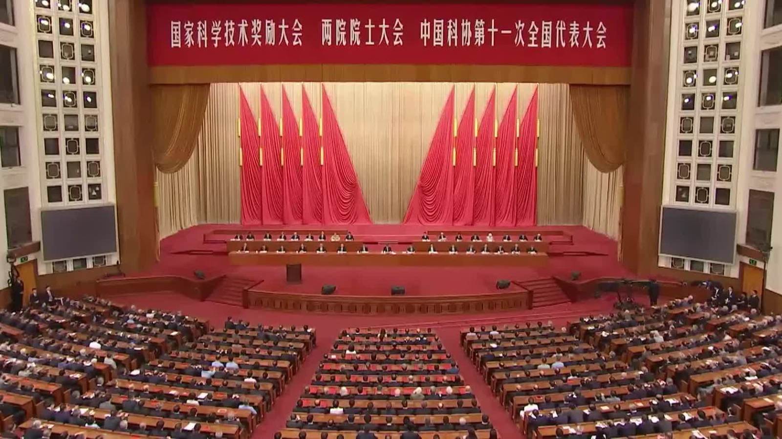 習近平勉勵廣大科技工作者：發揚優良傳統　為建設科技強國多立新功
