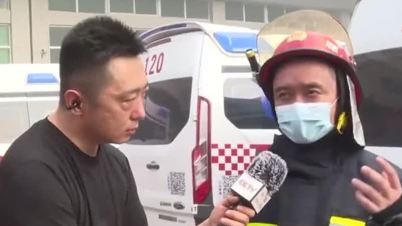 （有片）福建起火鞋廠樓道堆積大量雜物　嚴重影響滅火速度