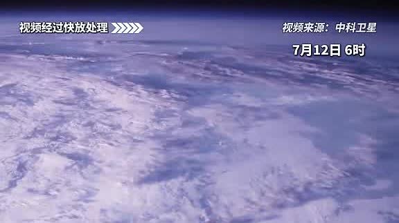（有片）太空「攝像頭」記錄颱風「巴威」最新影像：氣旋邊緣雲層已規律散開