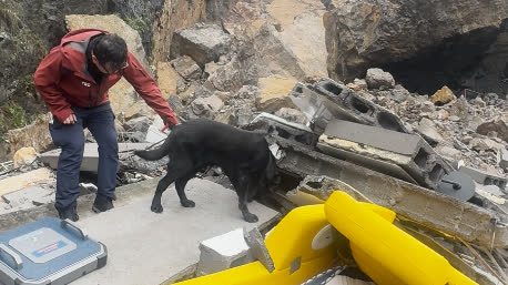 重慶山體崩塌現場發現生命跡象