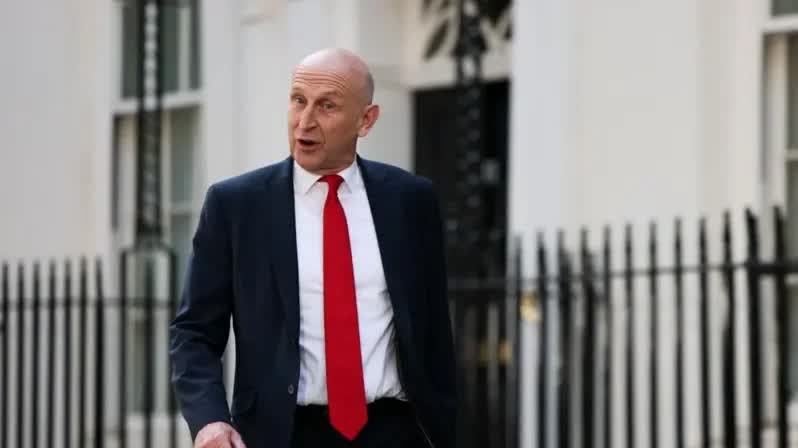 英國新任首相伯納姆任命多名內閣成員