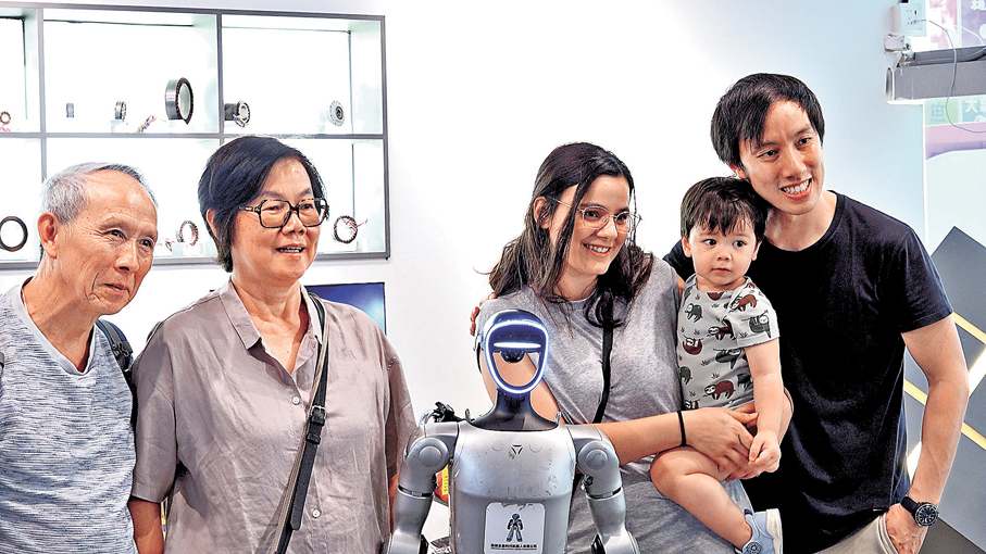 港產醫療人工智能破解病理診斷痛點 海內外近百家醫院應用 增強科研對接內地 港建亞太AI樞紐