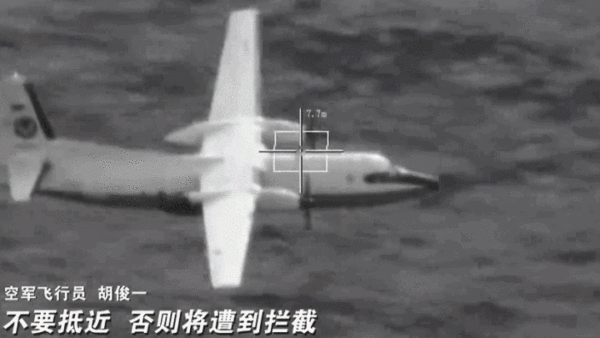 （有片）中國空軍喊話菲軍機　現場畫面！