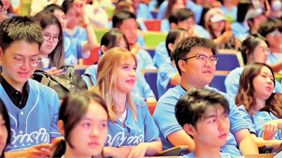 八大暑期課受熱捧　遊學香港響名堂