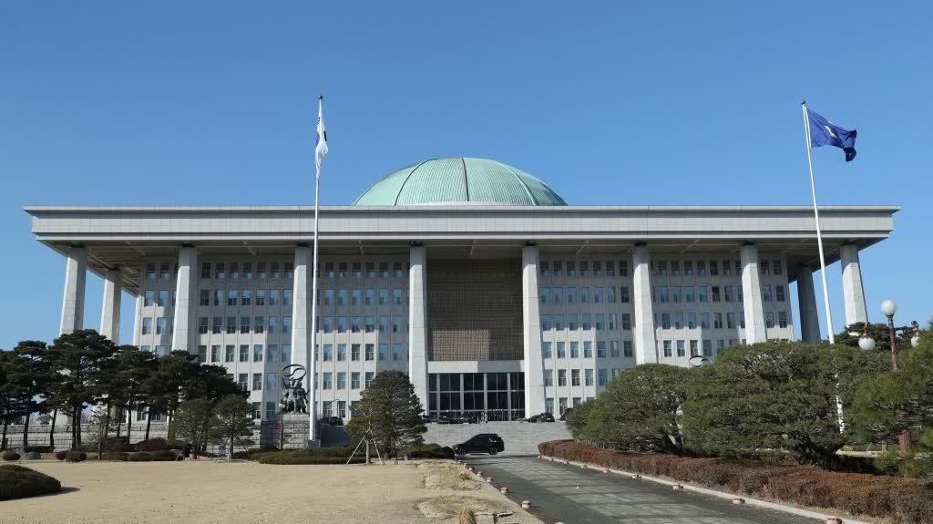 韓國國會通過法案取消檢察官偵查權