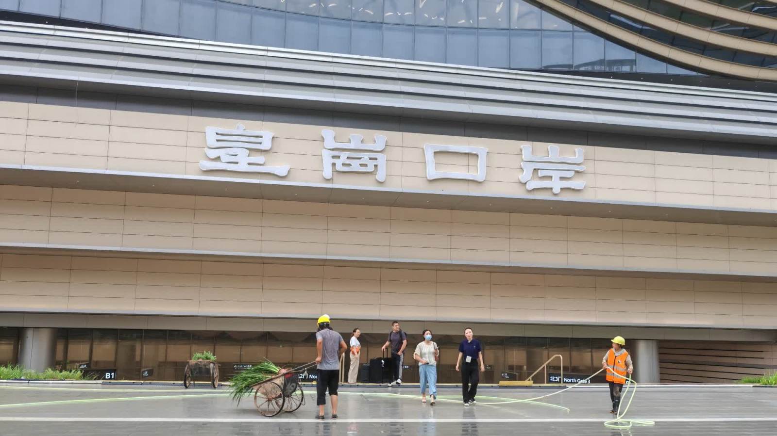 深圳市委書記靳磊調研皇崗口岸　強調扎實做好開通籌備工作