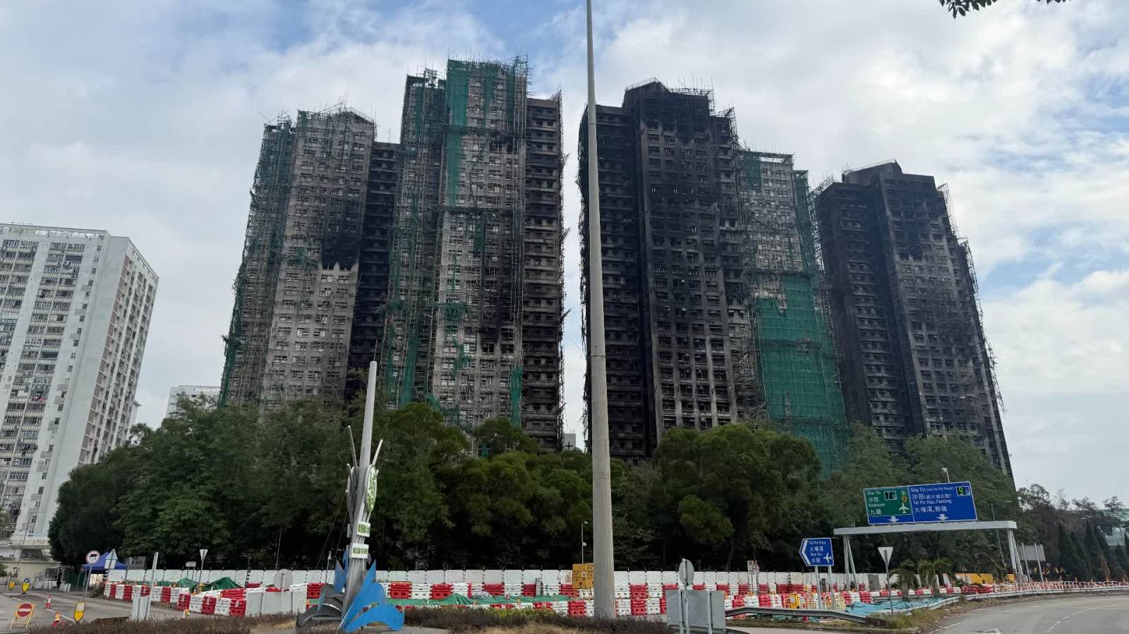 香港宏福苑火災跨部門調查最終報告：大火或由煙頭引起