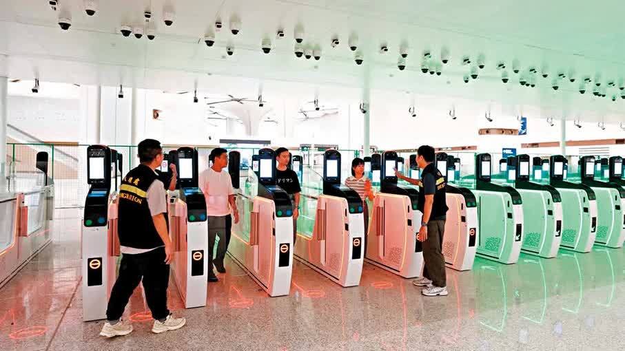 （有片）皇崗口岸港方口岸區今舉行首次大型演練！