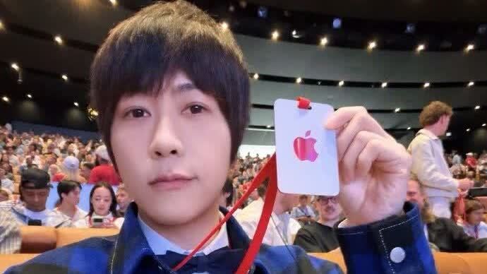 五月天阿信是否需要政治表態？國台辦回應